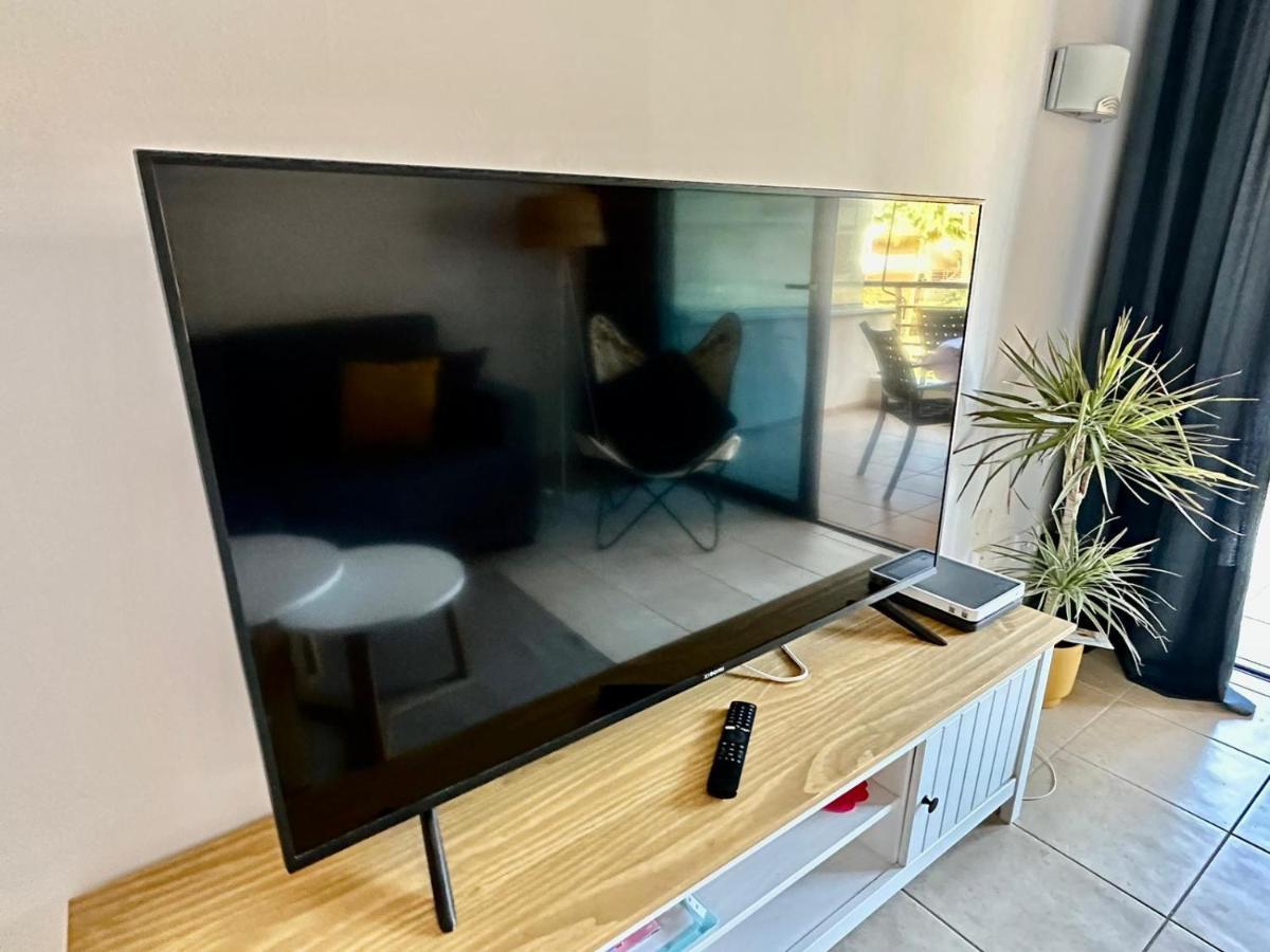 Ocean Breeze Apartment ปัวร์โตเดซานตีอาโก ภายนอก รูปภาพ