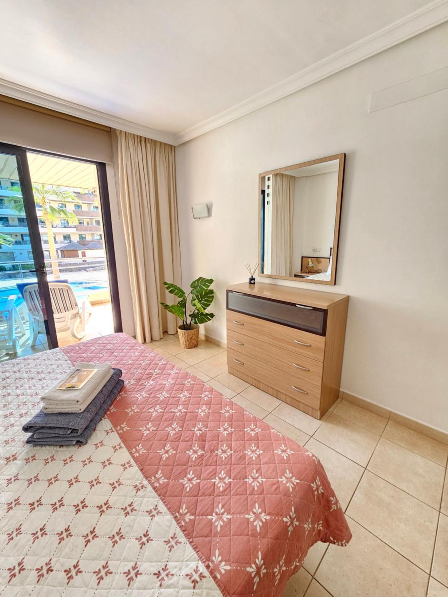 Ocean Breeze Apartment ปัวร์โตเดซานตีอาโก ภายนอก รูปภาพ