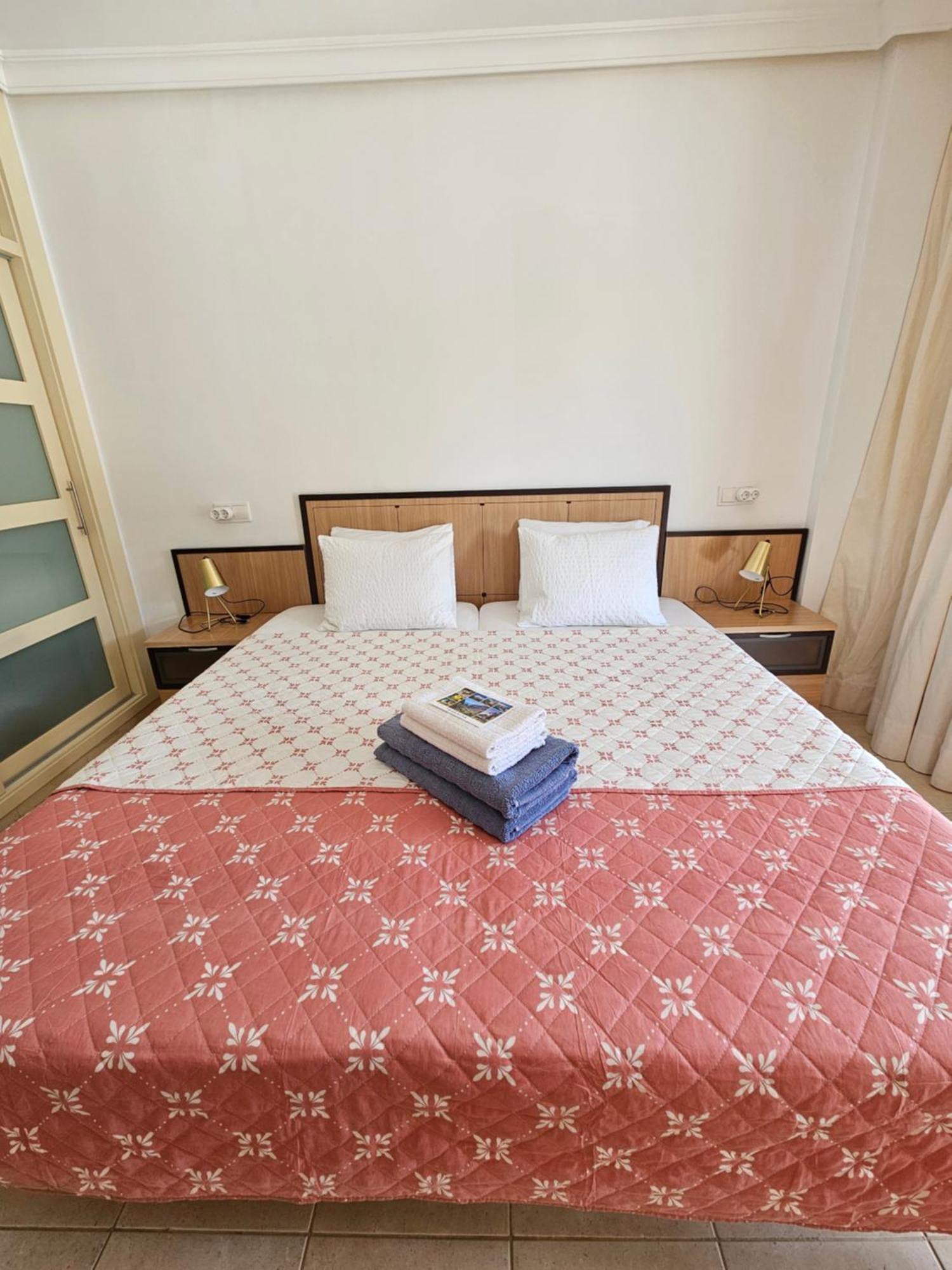 Ocean Breeze Apartment ปัวร์โตเดซานตีอาโก ภายนอก รูปภาพ